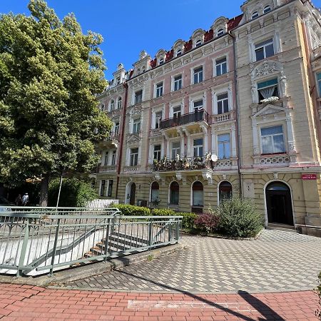 Apartment Alice Center Karlovy Vary Exterior photo