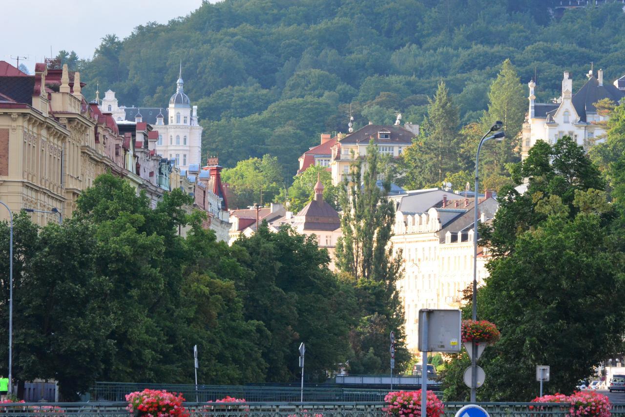 Apartment Alice Center Karlovy Vary Exterior photo