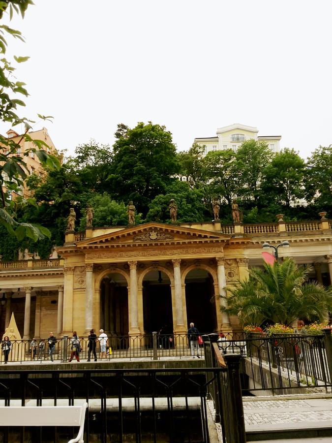 Apartment Alice Center Karlovy Vary Exterior photo